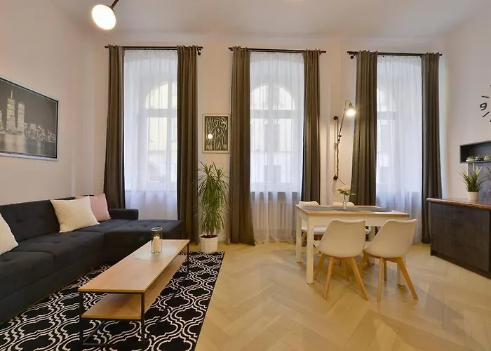 Argentis Kielbasnicza Black&white * Vratislav